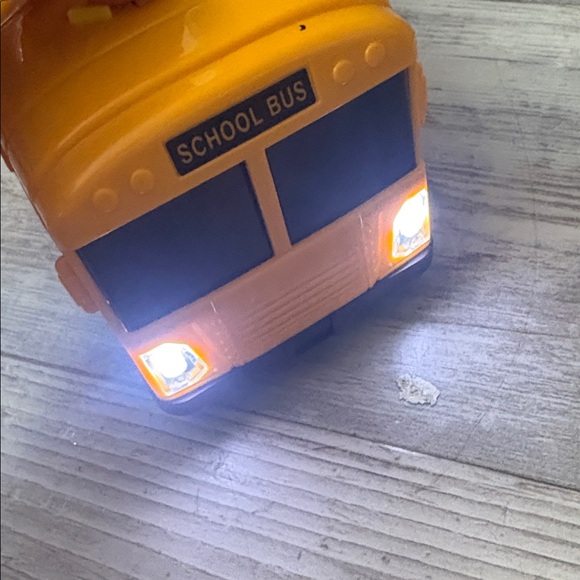 School Bus  new - Picture 5 of 5